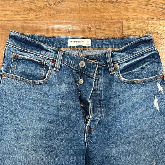Abercrombie jeans - Picture 2 of 4